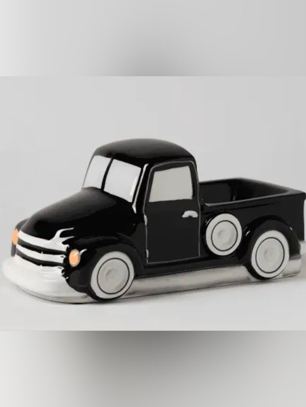 Scentsy Retro Truck Unopened